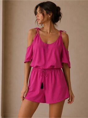 Design Lab Lord & Taylor Fuchsia  Cold Shoulder Romper Batwing Sleeves Sz XS NWT